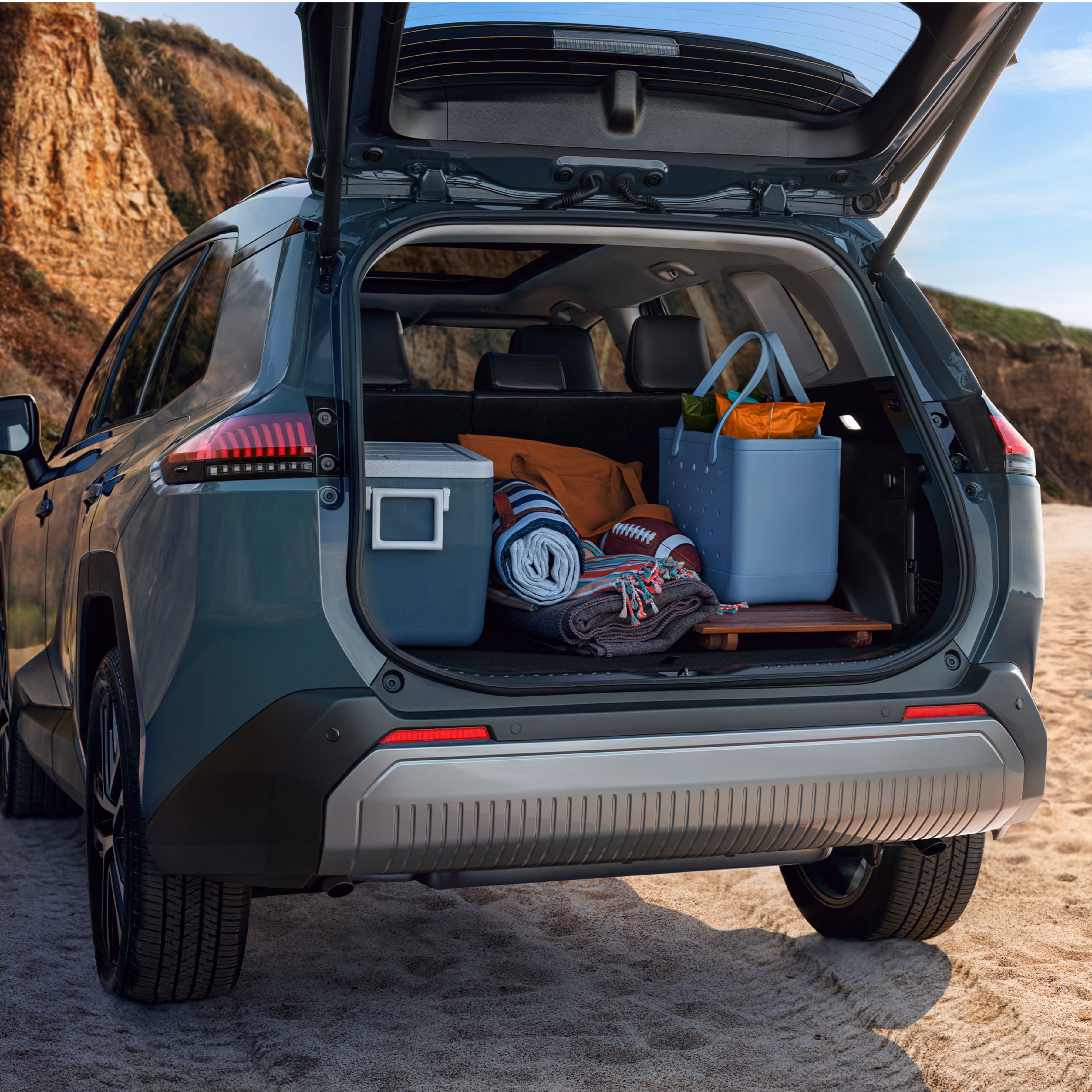 Экстерьер Toyota RAV4